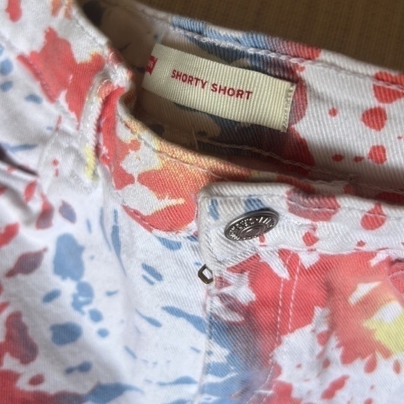 Levi’s shorty shorts size 10 regular - Picture 2 of 4